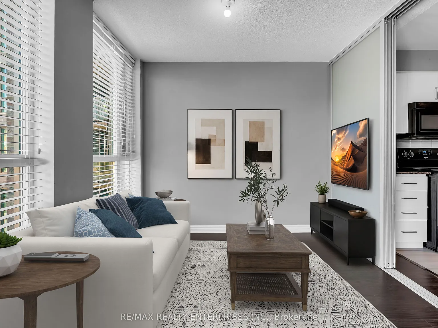 2 bed, $2,300 — Photo 4