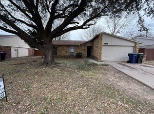 1813 Legend Dr, Garland, TX 75040