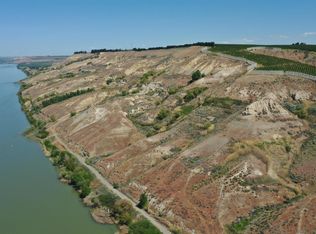 Nka Columbia River Rd, Pasco, WA 99301