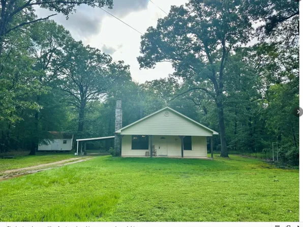 2630 County Road 43270, Powderly, TX 75473