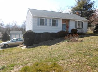 18 Orchard Ln, Conestoga, PA 17516