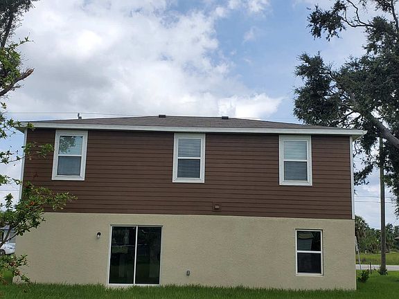 2nd image of 2900 S Biscayne Dr