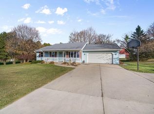 7526 North Point COURT, Kewaskum, WI 53040