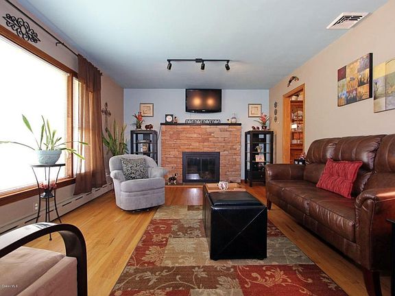 4th image of 39 Lakeland Dr