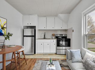 818 Vine St APT 4, Lansing, MI 48912