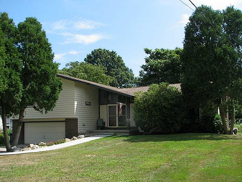1st image of 191 Willard Ave
