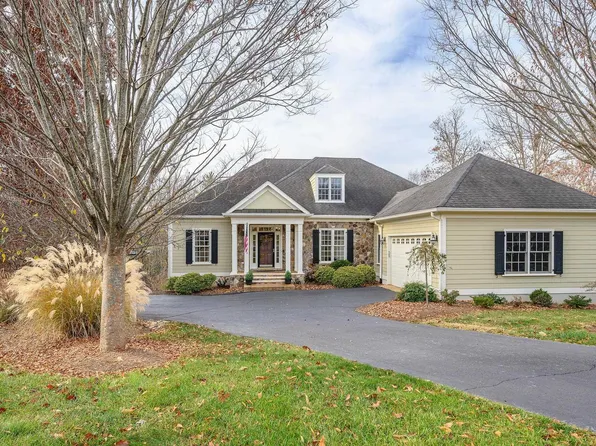 3591 Glasgow Ln, Keswick, VA 22947