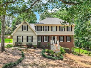 2377 Stone Dr SW, Lilburn, GA 30047