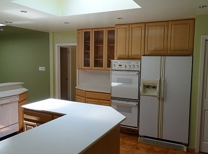3rd image of 260 Avalon Dr