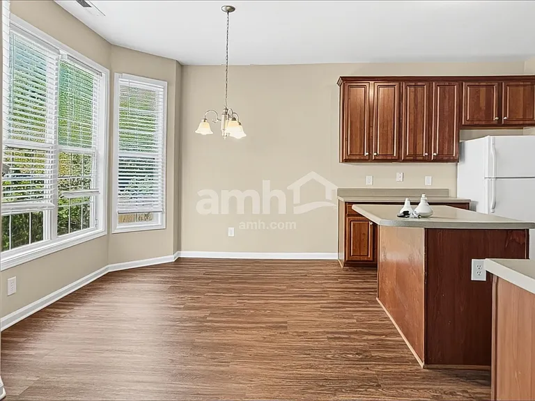 149 Pasadena Rd — Photo 5