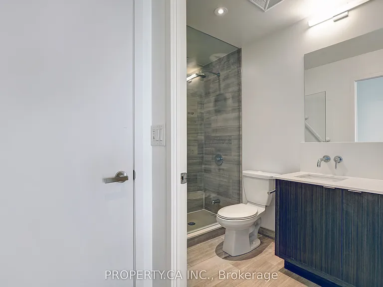 88 Harbour St #6706 — Photo 18