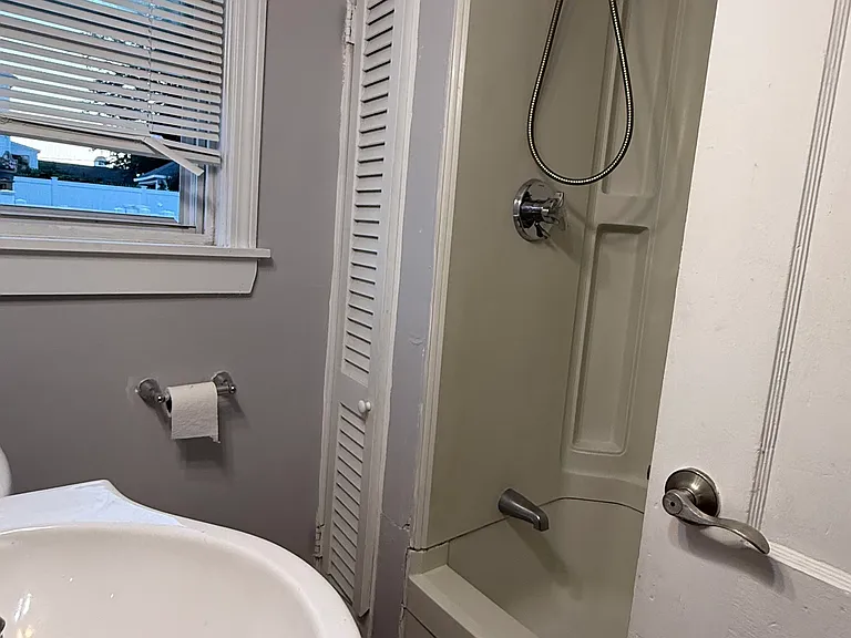 13 Nelson Rd #2 — Photo 11