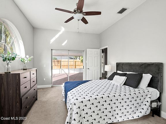 5th image of 4459 Winter Oaks Ln