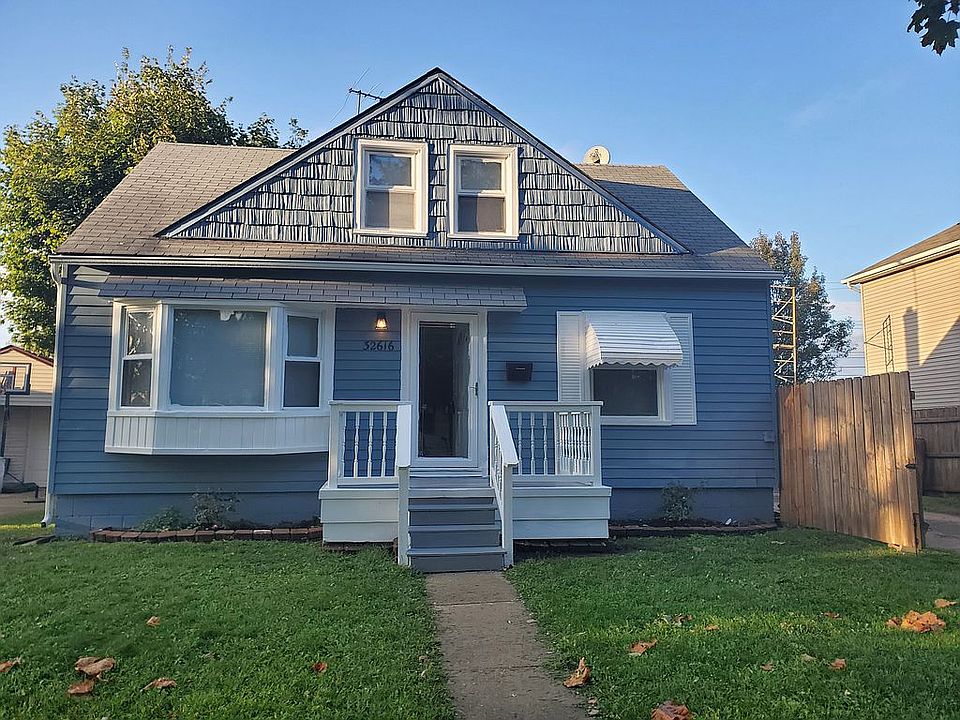 1st image of 32616 Annapolis St