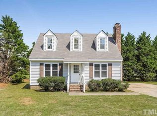 248 Pineview Dr, Zebulon, NC 27597