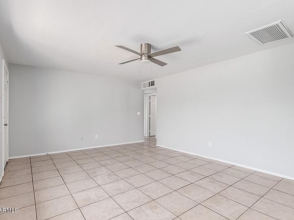 5th image of 1238 E Vine Avenue