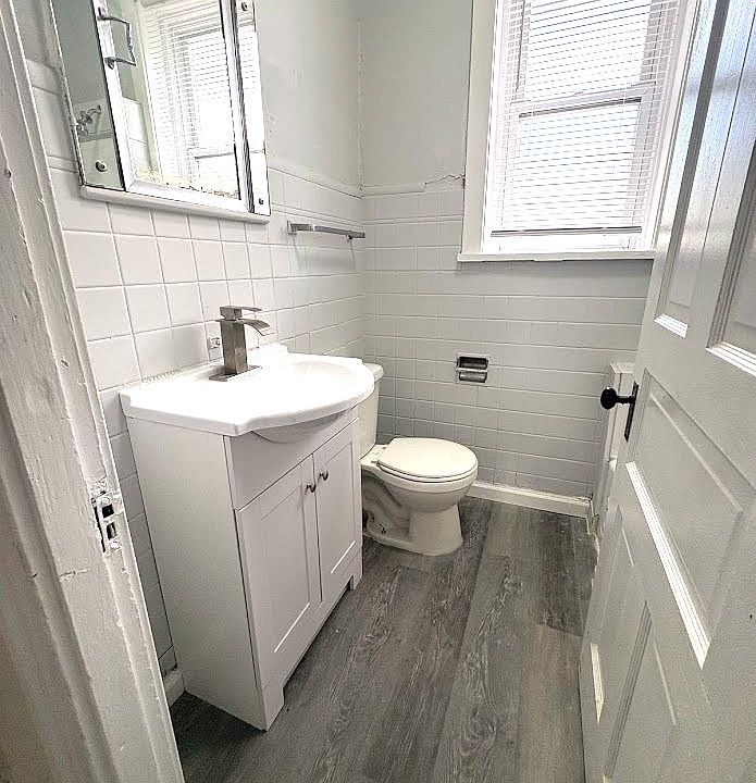 1st image of 3637 Alberta St #2