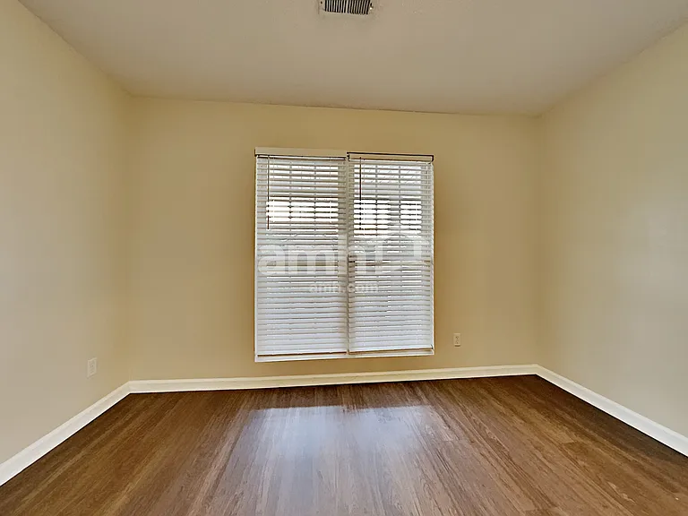 2338 Sir Edward Ln — Photo 6