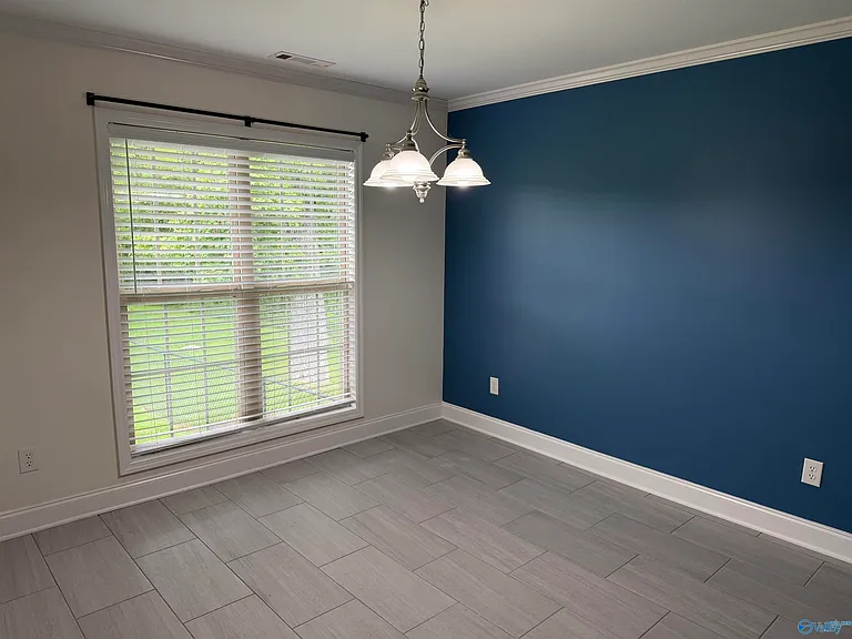 228 Tanner Point Dr — Photo 8