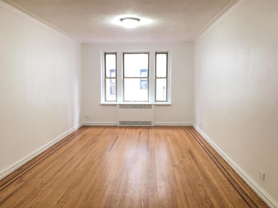 1st image of 40 Woodruff Ave APT 302