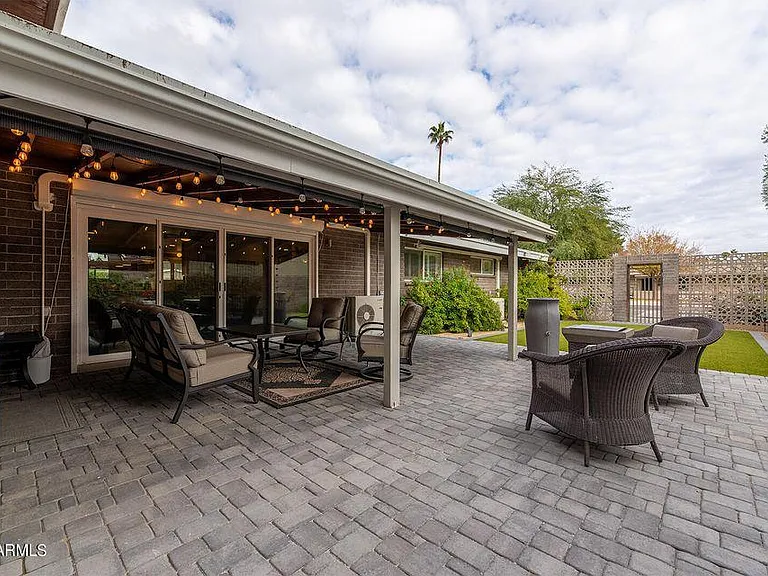 407 E Aepli Dr — Photo 22