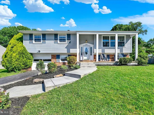 2104 Triandos Dr, Lutherville Timonium, MD 21093