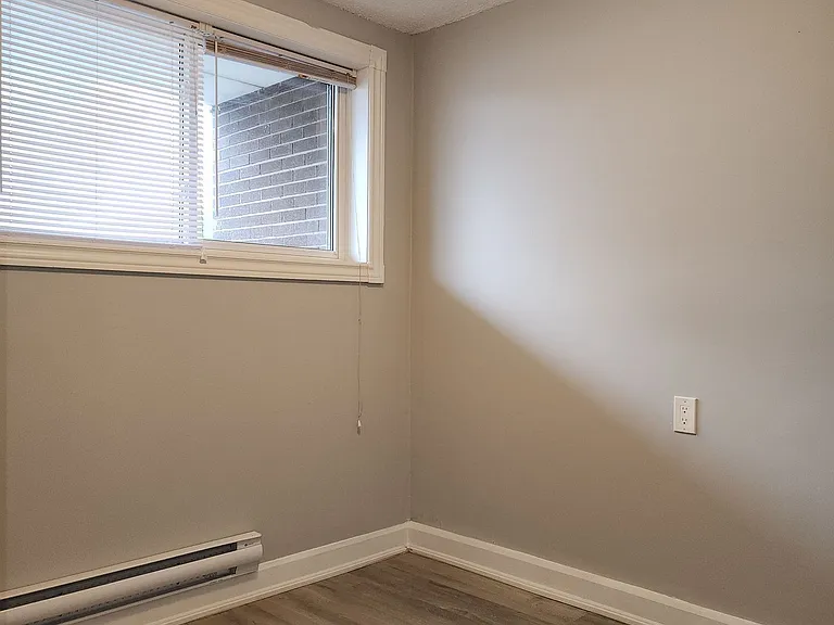 207 Trent St E #2 — Photo 13