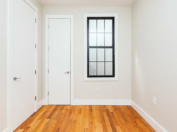 4th image of 1714 Greene Ave APT 3R