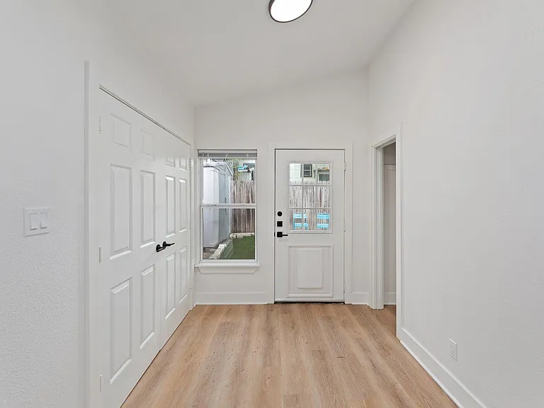 2208 Santa Rita St — Photo 19