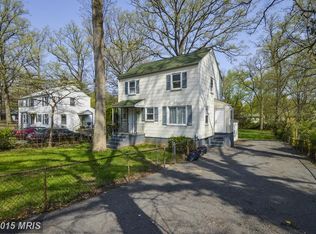 9104 Fowler Ln, Lanham, MD 20706