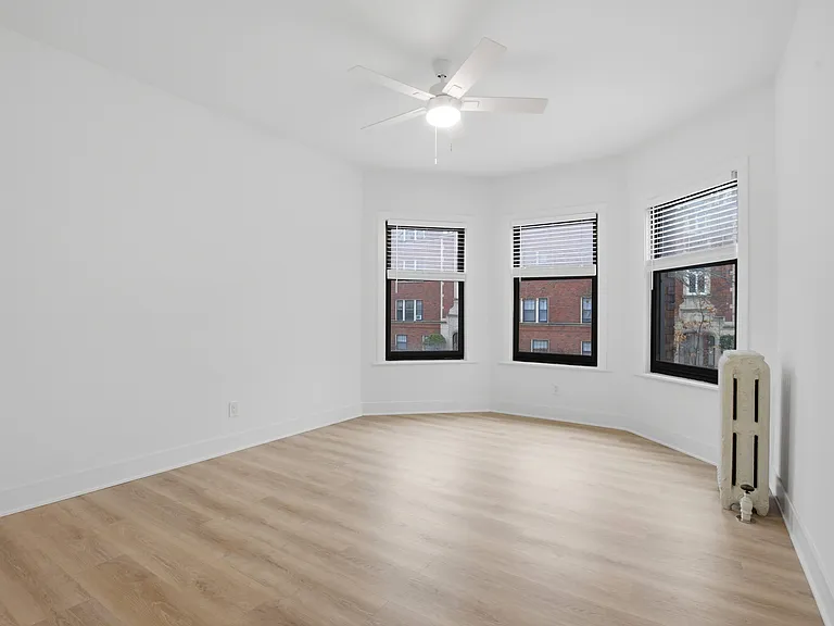 1703 Ridge Ave — Photo 5