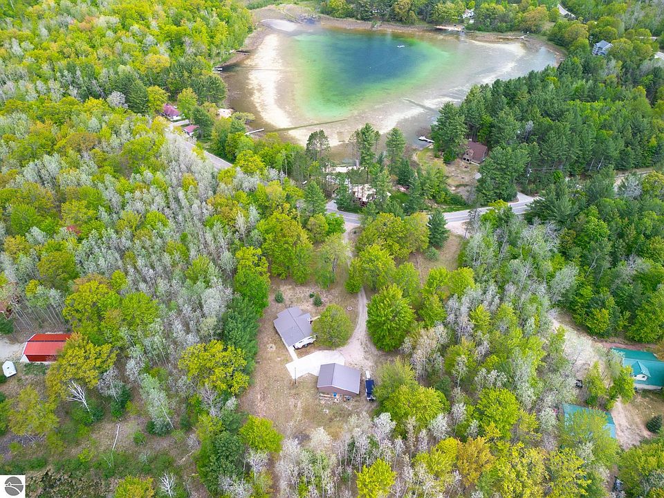 5846 Blue Lake Rd NE, Kalkaska, MI 49646 MLS 1922625 Zillow