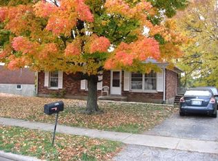 1886 Linton Rd, Lexington, KY 40505