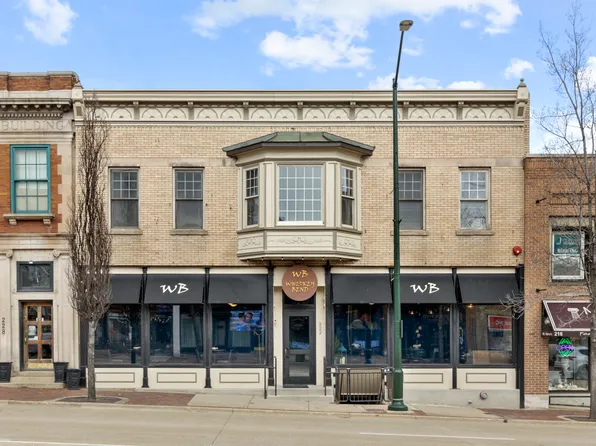 222 W Main St #A, Saint Charles, IL 60174
