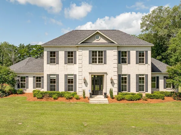 562 Webb Hill Rd, Oak Ridge, LA 71264