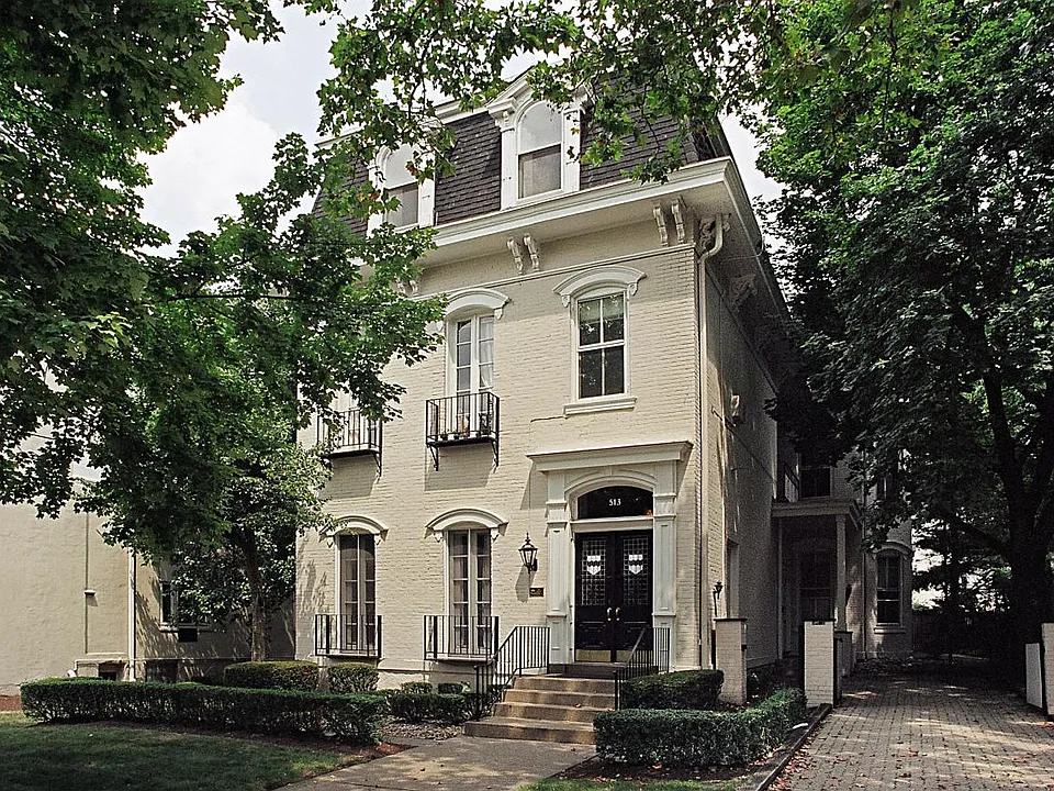 513 Shady Ave #11