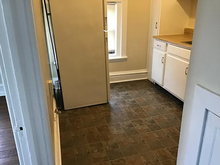 38 W State St #C6 — Photo 11