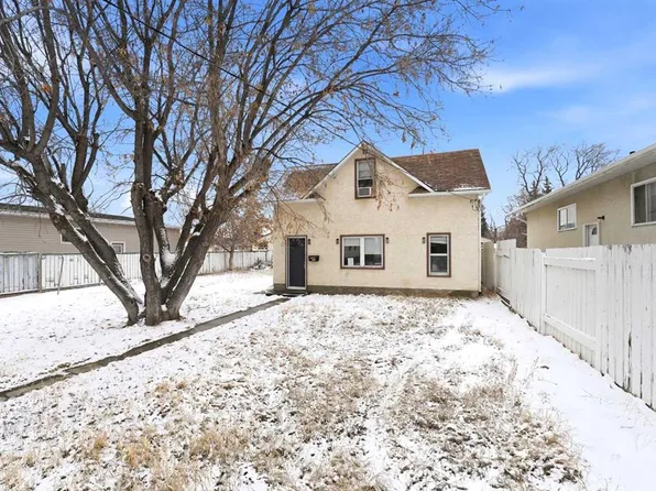 5713 W 57th Ave, Red Deer, AB T4N 4S2