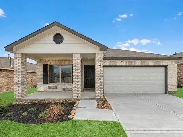 8213 Red Spruce St, Magnolia, TX 77354