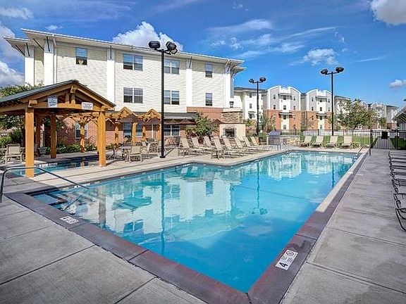 3rd image of 229 American Campus Dr APT 7207