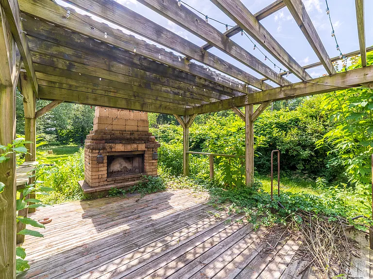 7535 Independence St — Photo 42