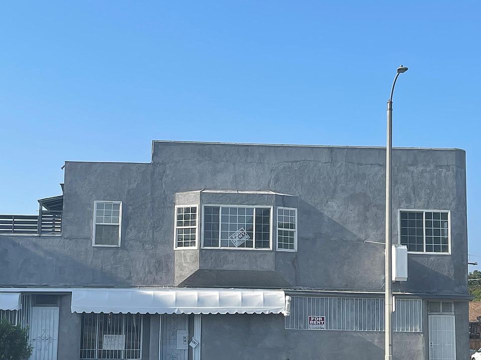 1st image of 3203 W Florence Ave
