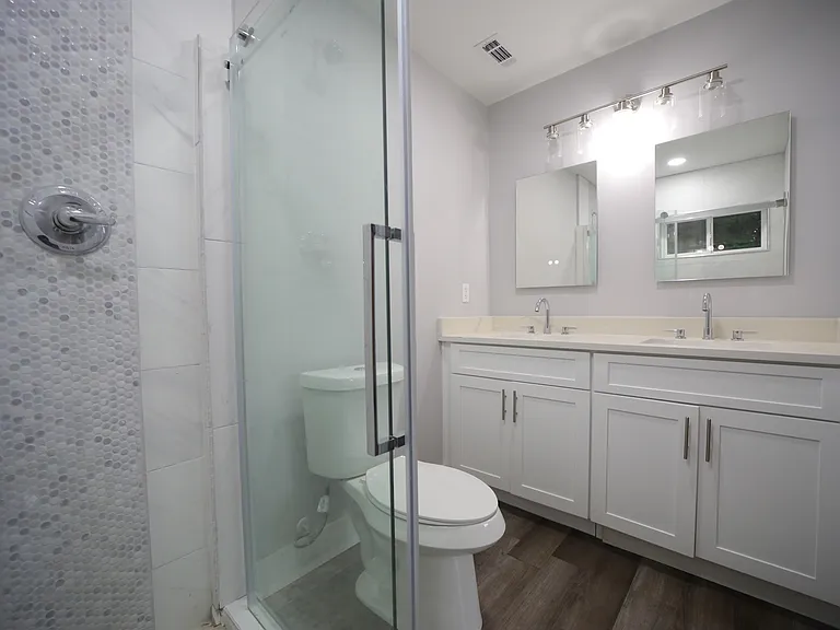 342 Lincoln St SW — Photo 6