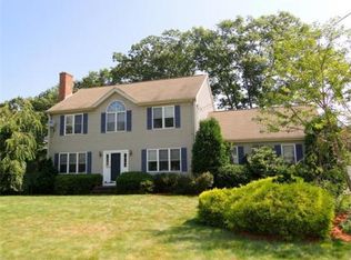 42 Sequoia Ln, North Attleboro, MA 02760