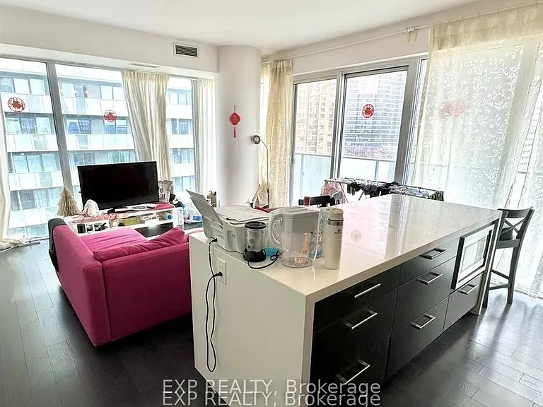 65 Saint Mary St #702 — Photo 2