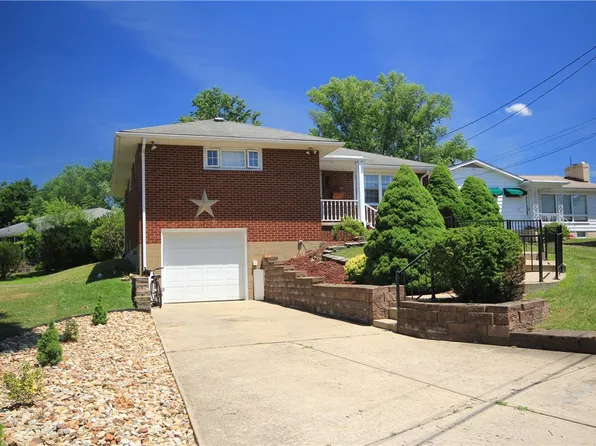 1206 Montana Ave, Natrona Heights, PA 15065