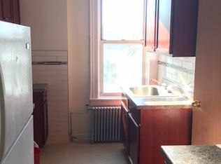 6640 Myrtle Ave APT 3R, Glendale, NY 11385
