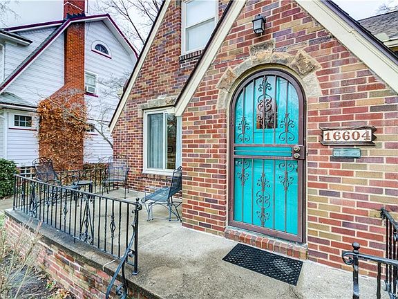 3rd image of 16604 Lucille Ave