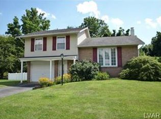 2147 Pinehurst Rd, Bethlehem, PA 18018