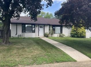 105 W Lois Dr, Williamstown, NJ 08094